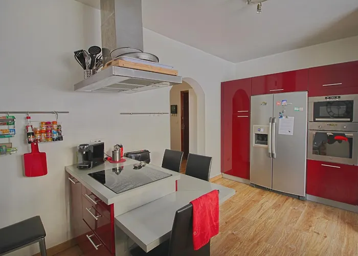 Le Kent Centre Apartment *